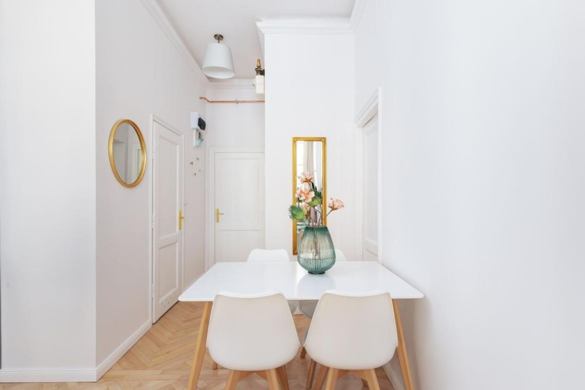 Apartamenty-Mi Old Town Residence Βαρσοβία Εξωτερικό φωτογραφία
